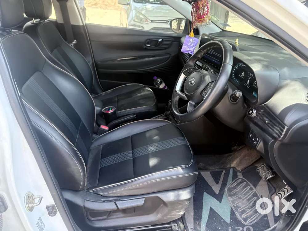 Hyundai I20 Asta (o) 1.2 Ivt, 2022, Petrol