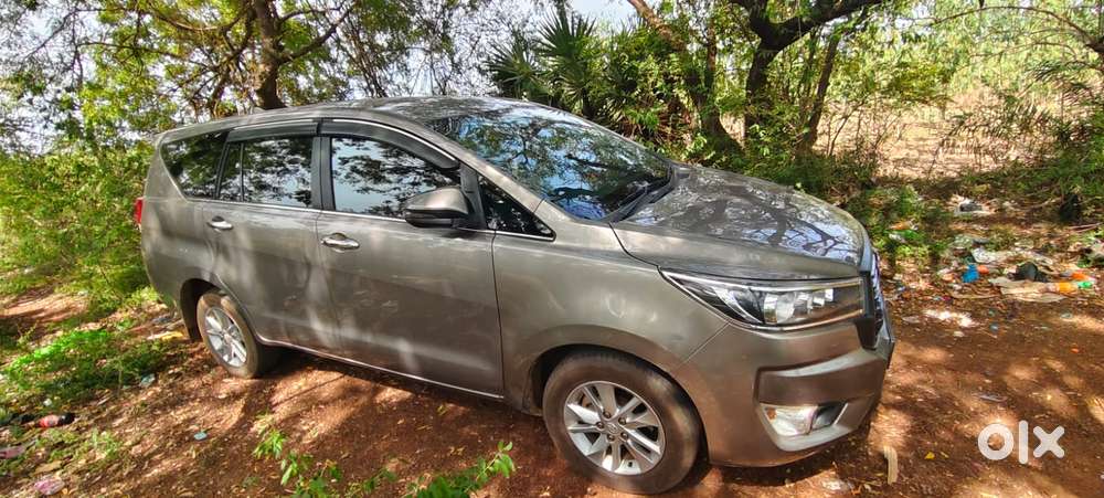 Toyota Innova Crysta 2.4 Gx Limited Edition 8 Str, 2023, Diesel