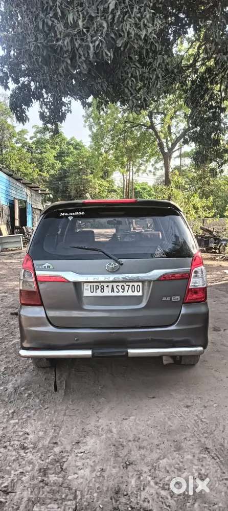 Toyota Innova 2013
