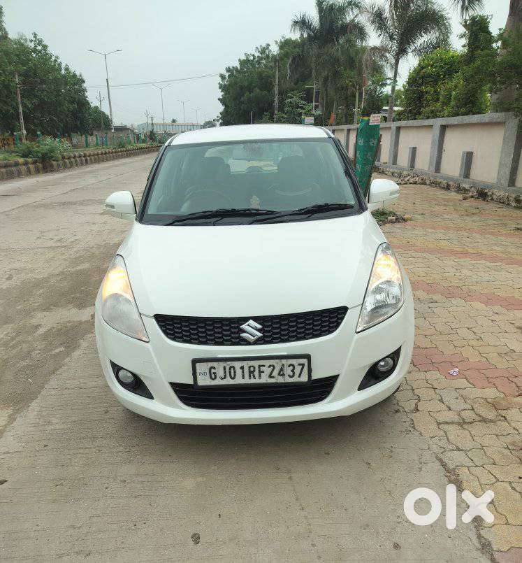 Maruti Suzuki Swift Vxi + Manual, 2014, Petrol