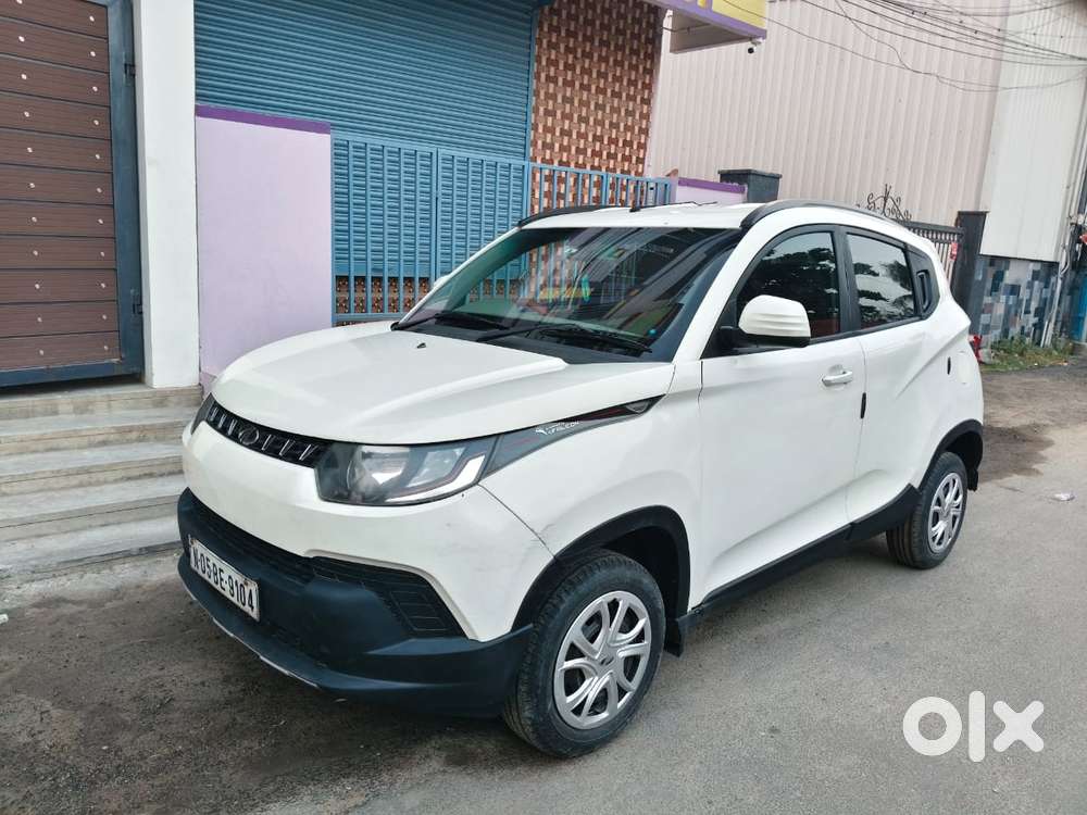 Mahindra Kuv 100 Mahindra-kuv-100-g80-k6-plus, 2016, Petrol