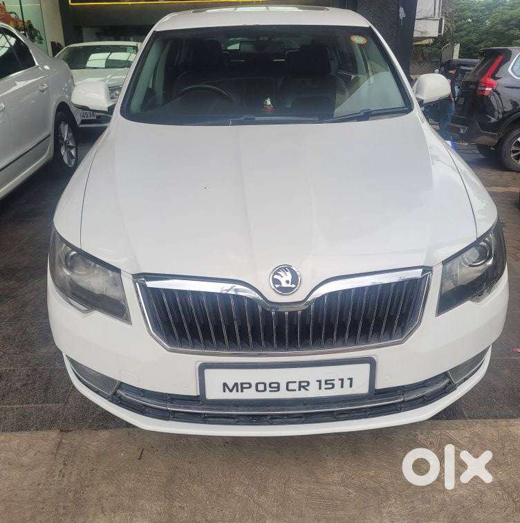 Skoda Superb Sportline 2.0 Tdi At, 2015, Diesel