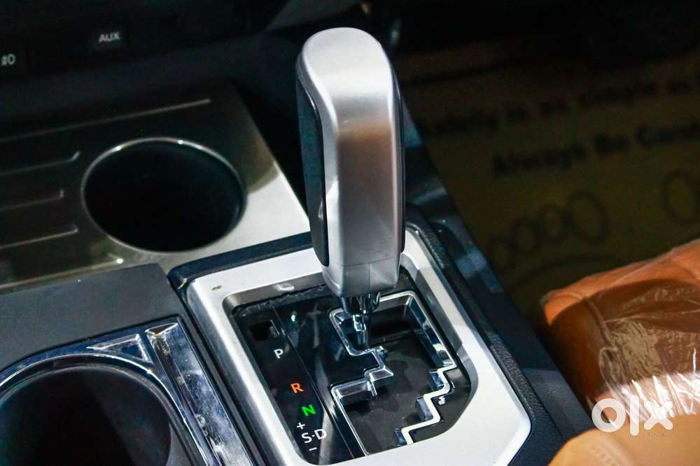 Toyota Tundra Twin Cabin, 2024, Petrol