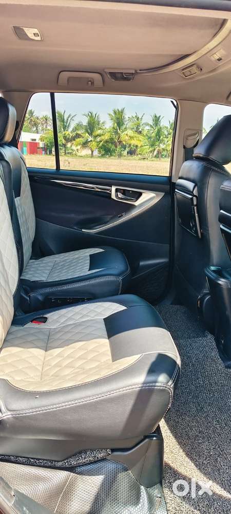 Toyota Innova Crysta 2.4 Vx Mt, 2017, Diesel