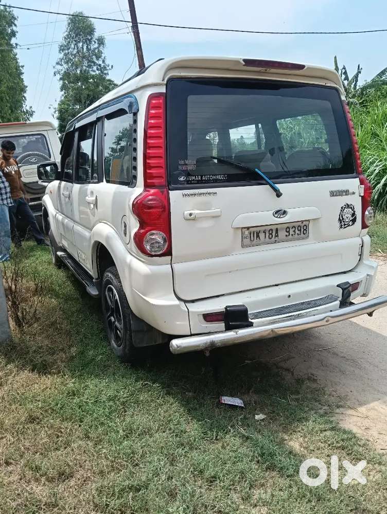 Mahindra Scorpio Sle  Classic 2014 Diesel 130000 Km Driven