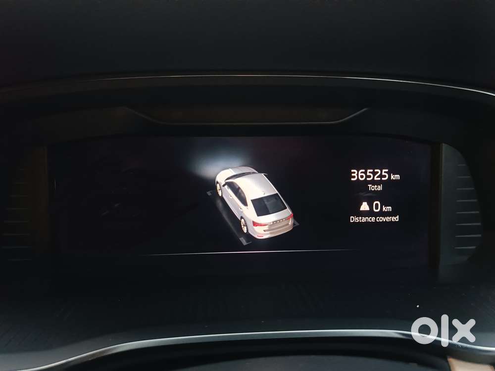 Skoda Octavia 2.0 L K Tsi At, 2023, Petrol