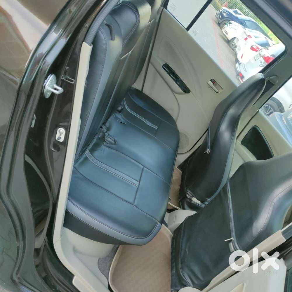 Maruti Suzuki Celerio 1.0 Vxi Amt, 2014, Petrol