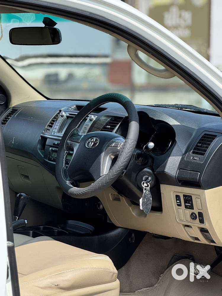 Toyota Fortuner 3.0 4x2 Automatic, 2015, Diesel