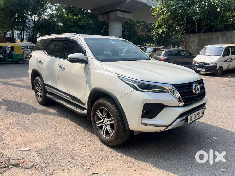 Toyota Fortuner 4x2 At 2.8 Diesel, 2021, Diesel
