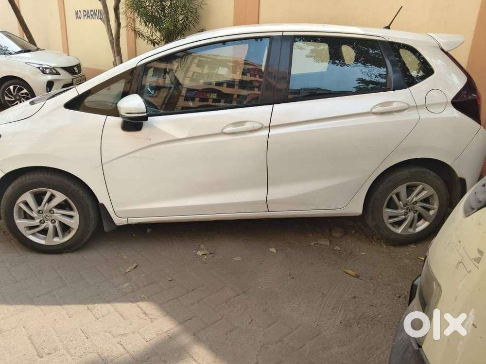Honda Jazz Vx At 2016 Petrol