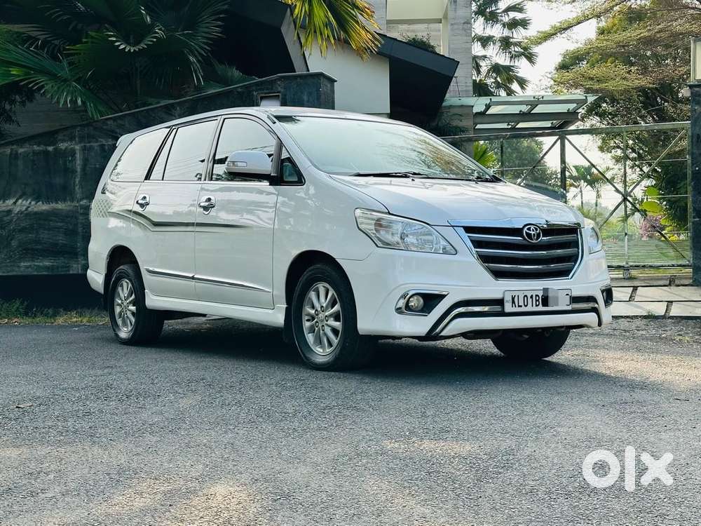 Toyota Innova 2.5 Z Diesel 7 Seater, 2015, Diesel