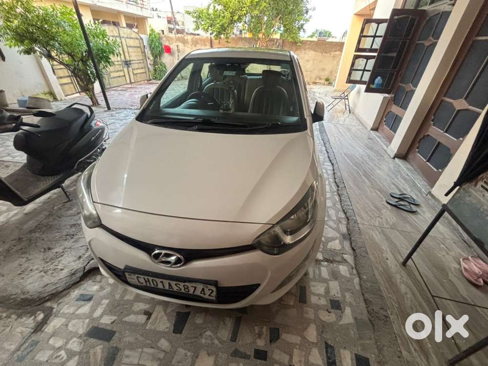 Hyundai I20 Sportz 2012