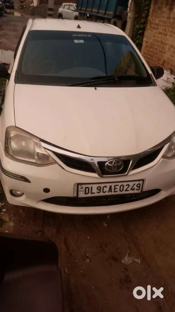 Toyota Etios Liva 2012