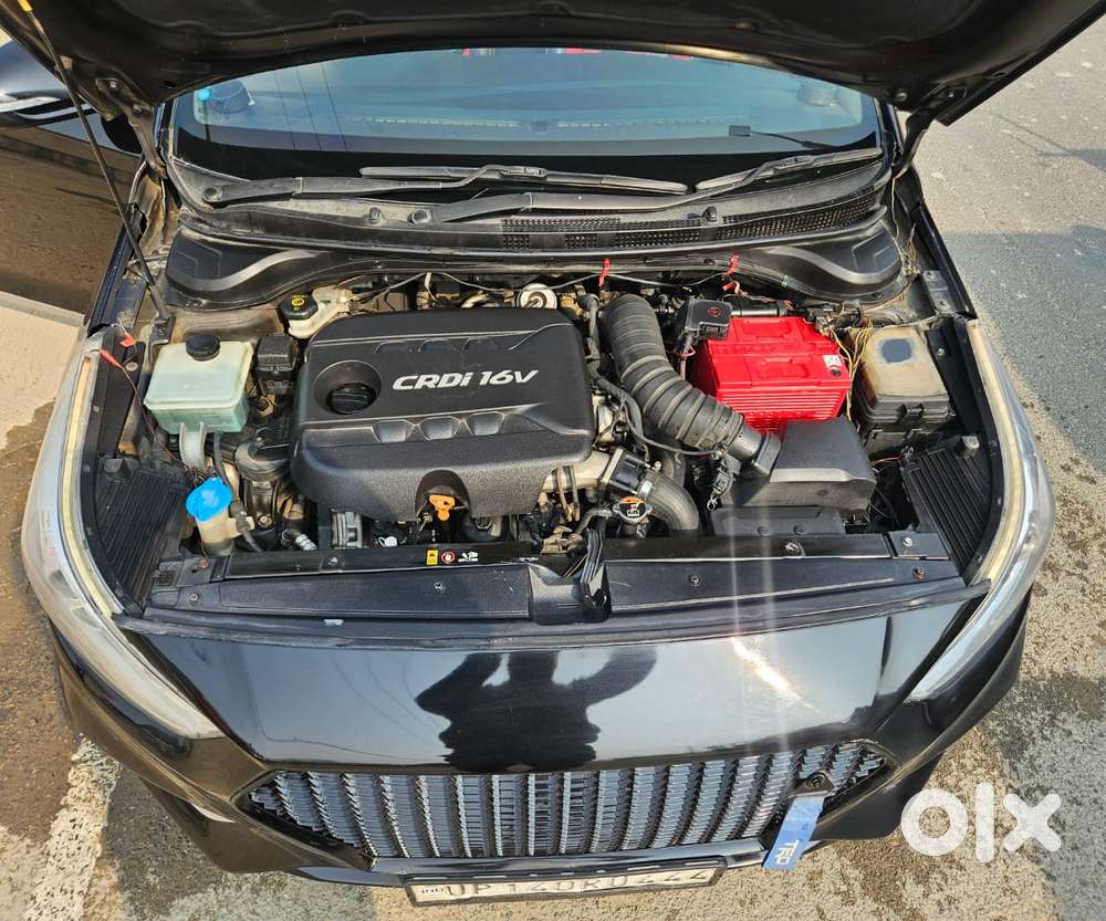 Hyundai Verna 1.6 Sx (o) Crdi At, 2018, Diesel