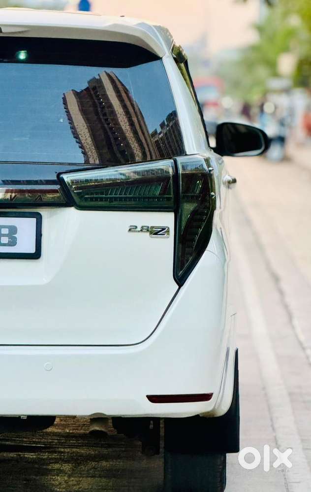 Toyota Innova Crysta 2.8 Zx At, 2016, Diesel