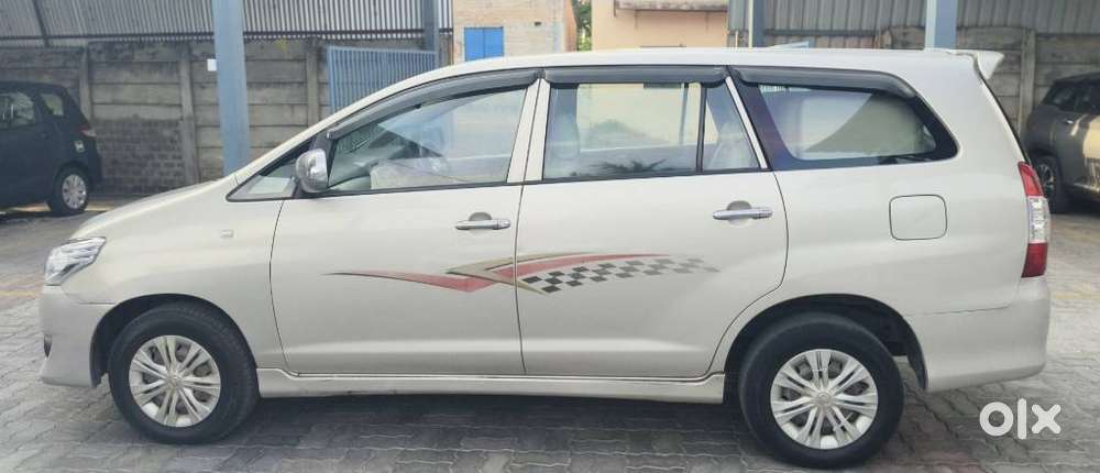 Toyota Innova 2.5 G (diesel) 7 Seater, 2012, Diesel