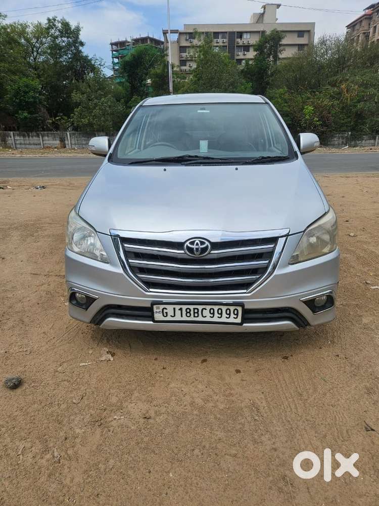 Toyota Innova 2.0 V 2013 Diesel