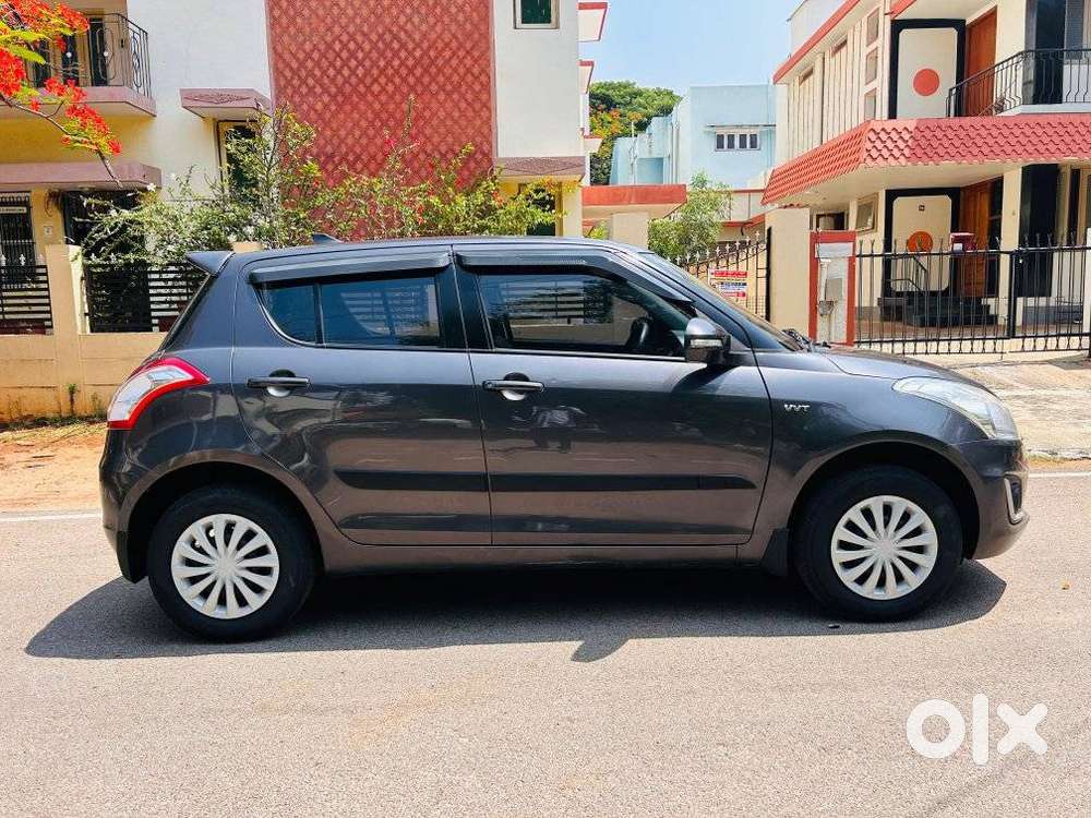 Maruti Suzuki Swift Amt Vvt Vxi, 2017, Petrol