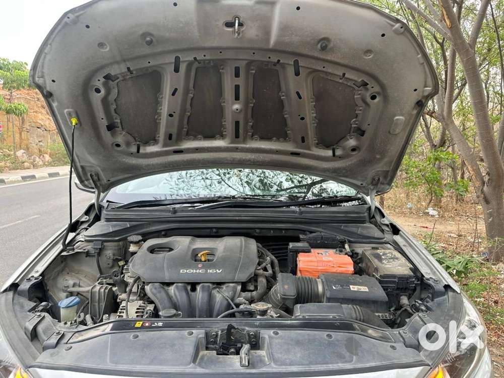 Hyundai Petrol Manual 2018