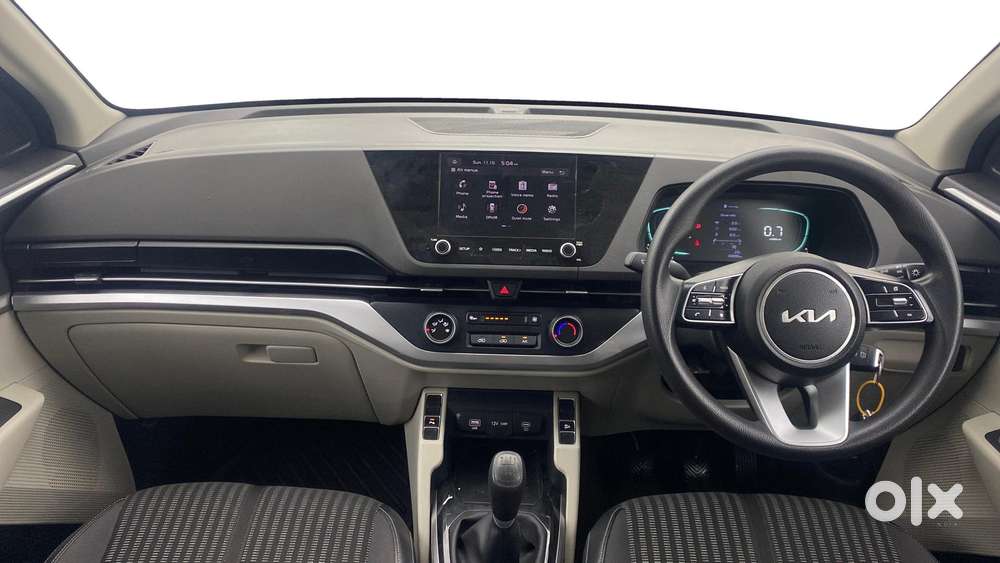 Kia Carens 1.5 Prestige 7 Str, 2023, Petrol