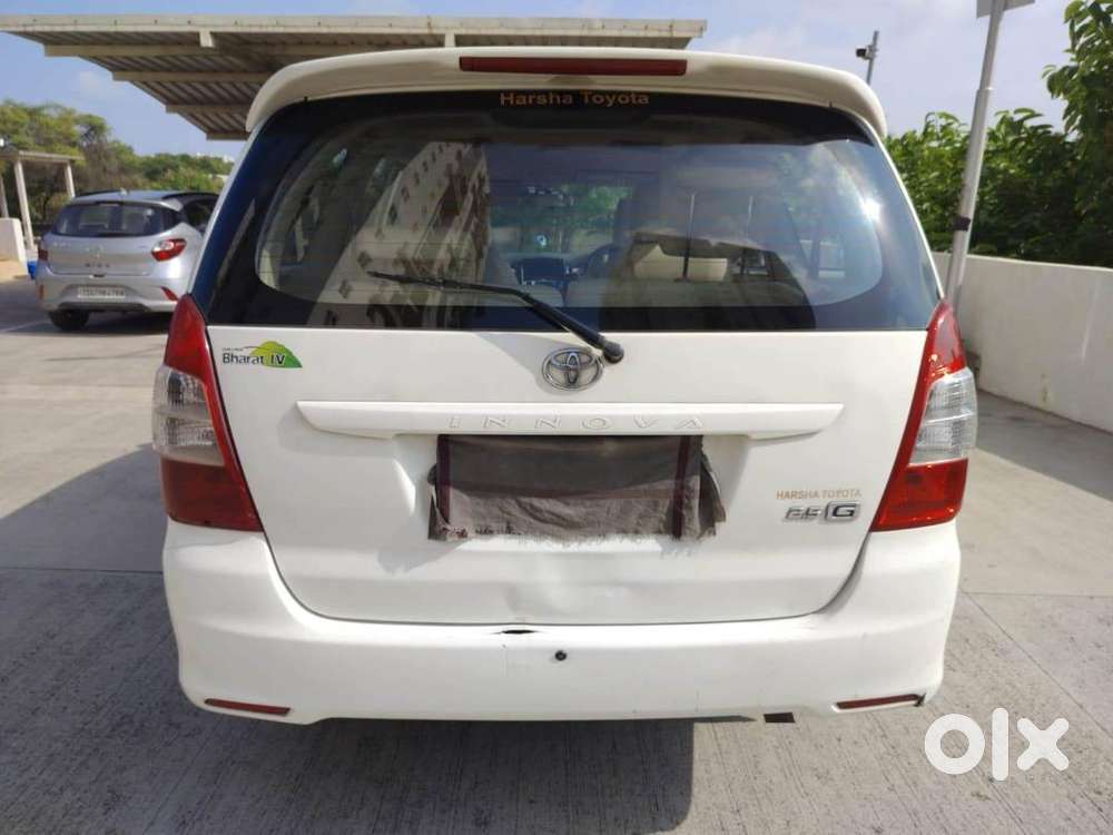 Toyota Innova Diesel 2012