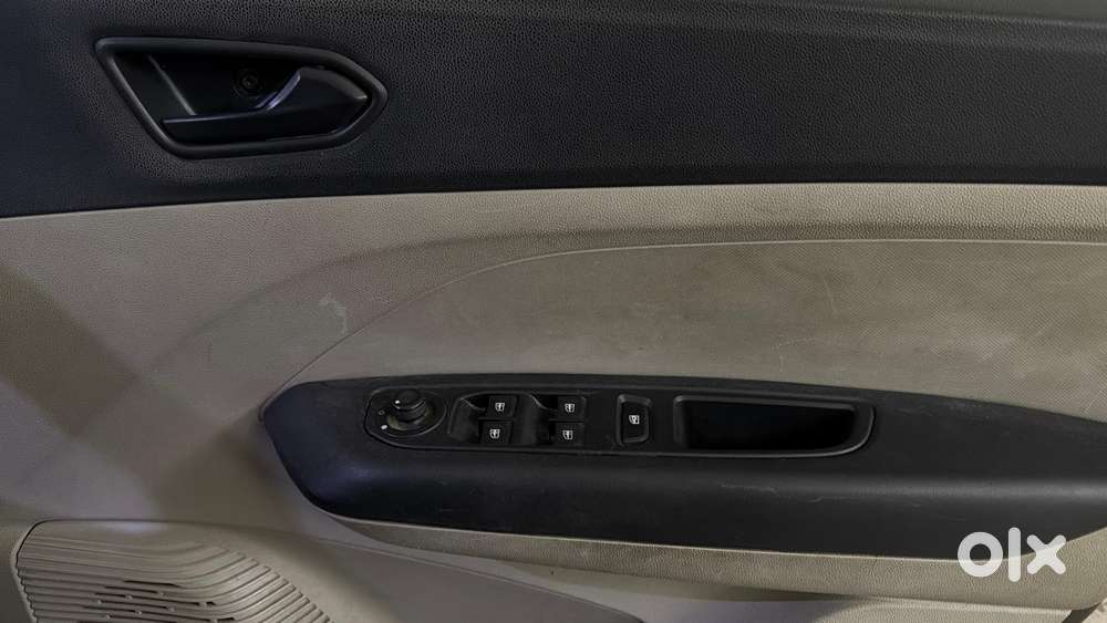 Renault Triber Rxt, 2021, Petrol