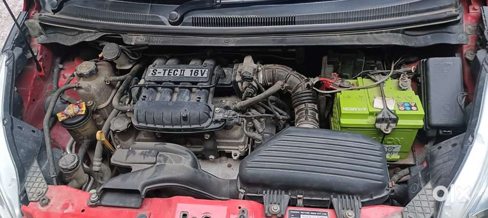 Chevrolet Beat Petrol 2012