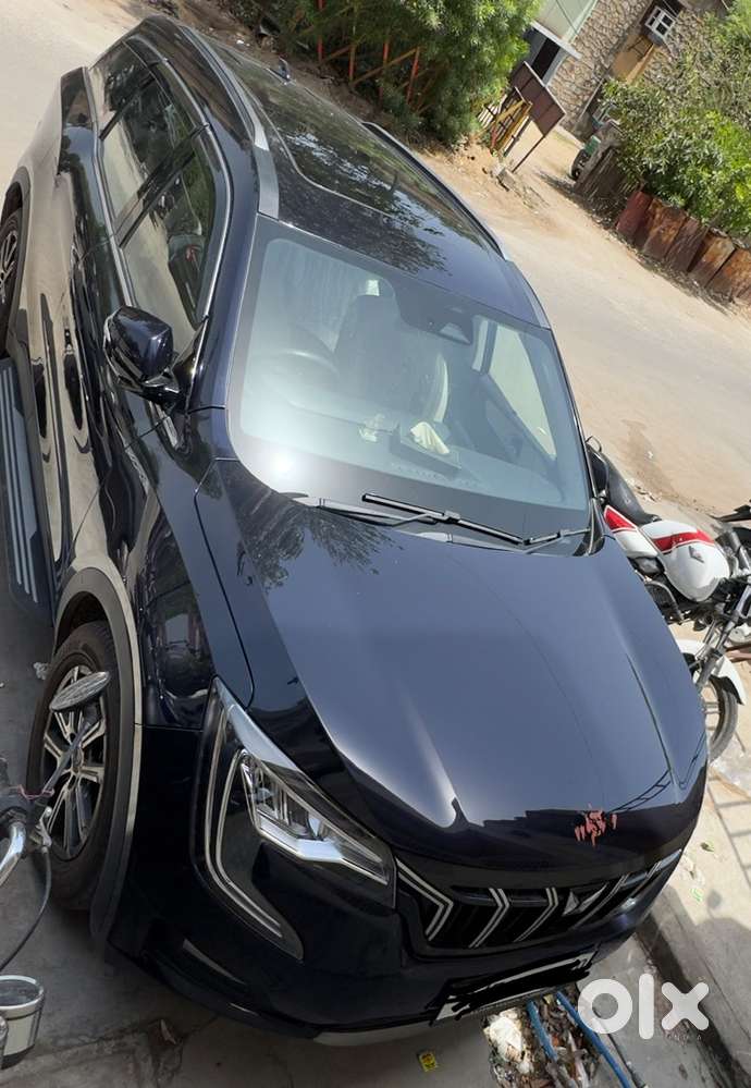 Xuv 700 - Petrol Top Model