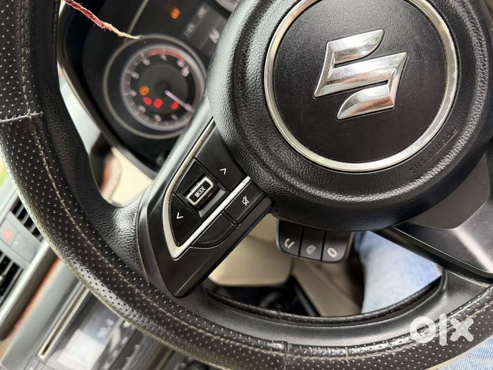 Maruti Suzuki Swift Dzire Vxi(o) Amt, 2017, Petrol