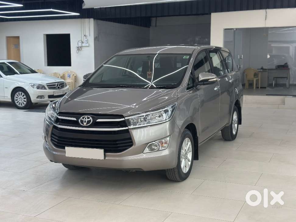 Toyota Innova Crysta 2.8 Gx At, 2017, Diesel