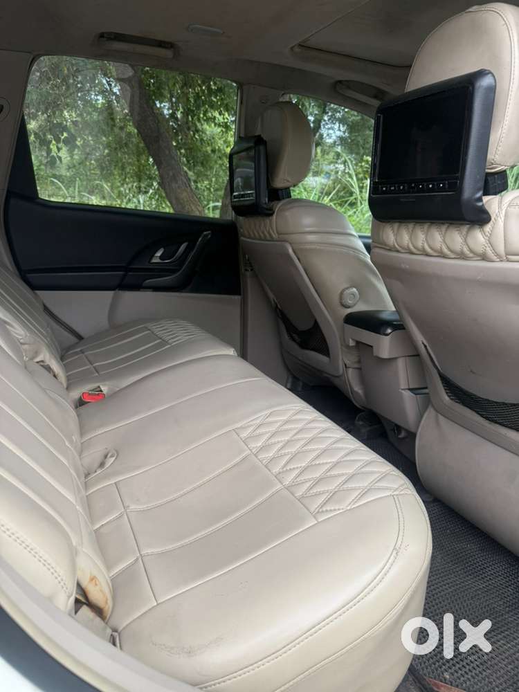 Mahindra Xuv500 2016 Diesel Well Maintained