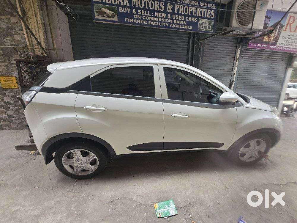 Tata Nexon 1.2 Revotron Xm, 2018, Diesel