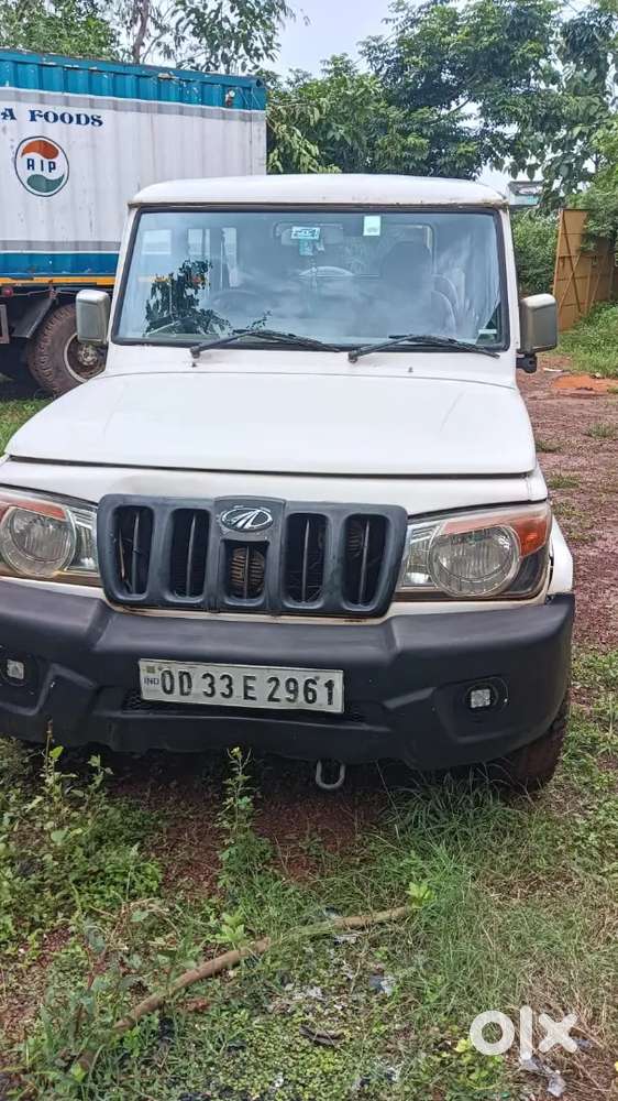 Mahindra Bolero Neo 2015 Year