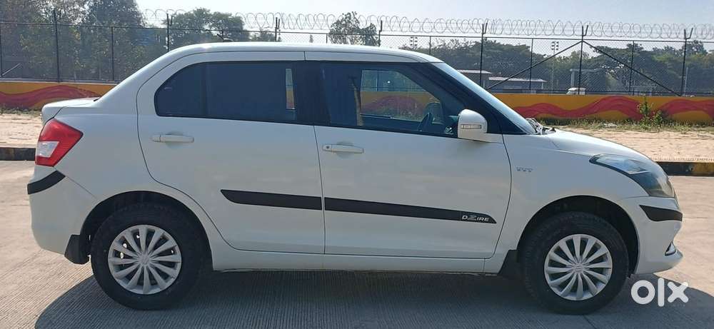 Maruti Suzuki Dzire 1.2 Vxi, 2016, Petrol