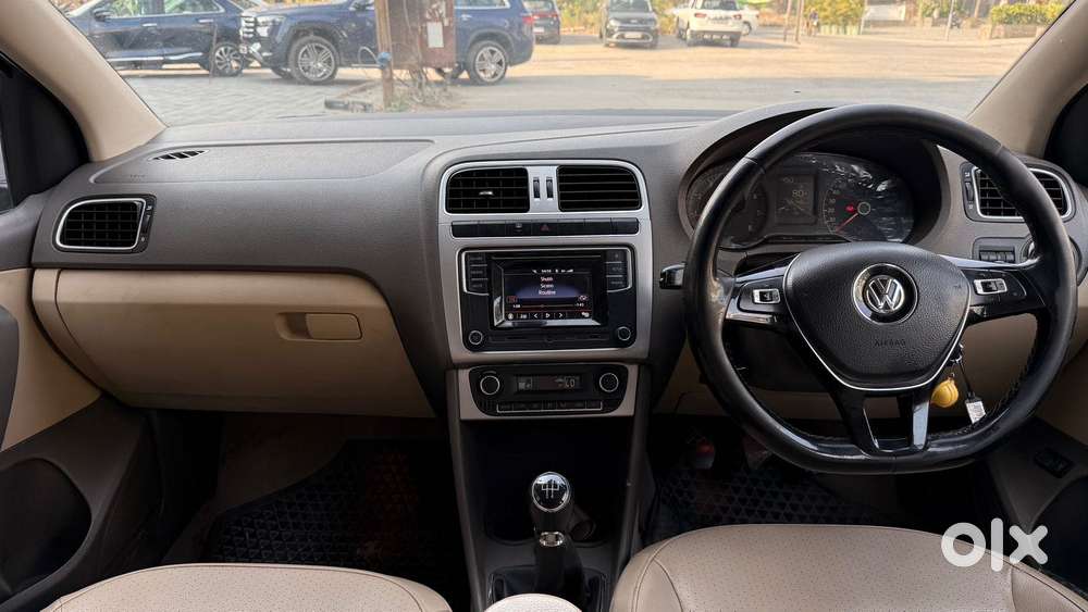 Volkswagen Vento 2013-2015 1.6 Highline, 2016, Petrol