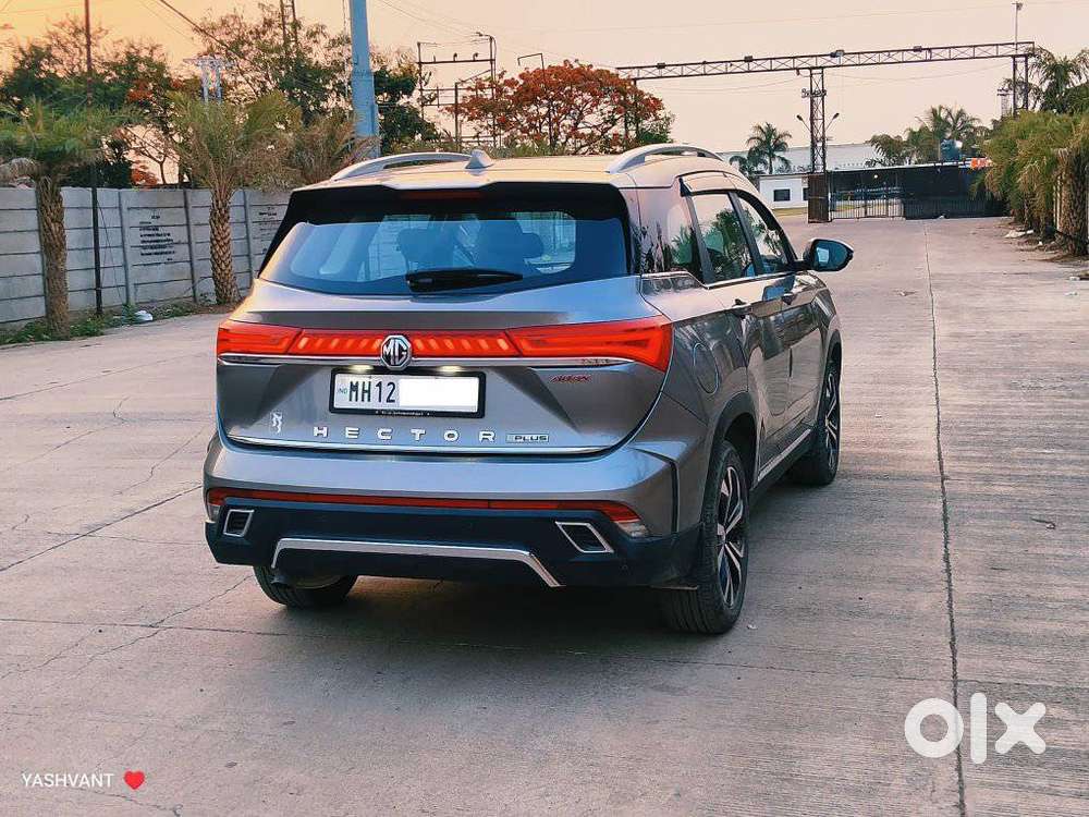Mg Hector Plus Savvy Pro 1.5 Turbo Petrol Cvt 7 Str Dual Tone, 2023,..