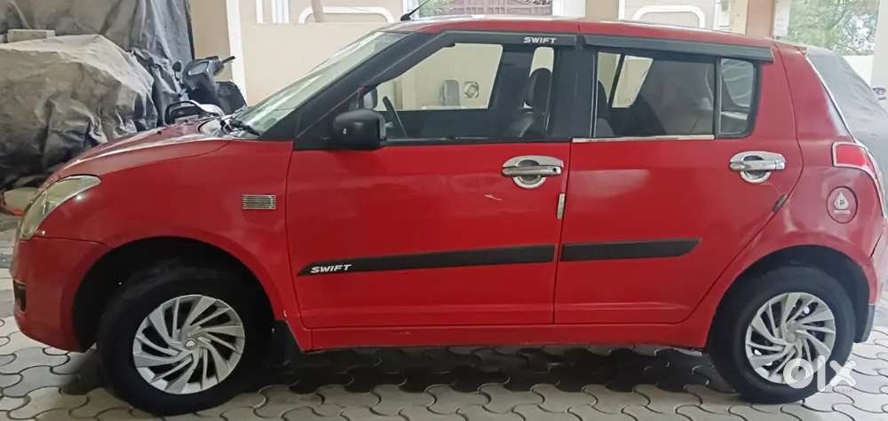 Urgent Sale Of Swift Family Used Very Neat Condition Car At Less Price