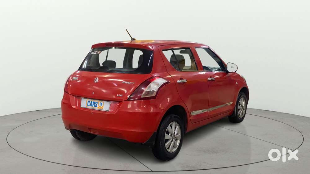 Maruti Suzuki Swift 1.2 Lxi (o), 2016, Cng & Hybrids