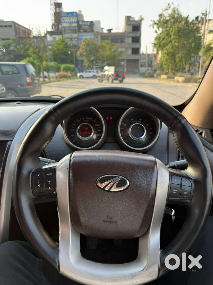 Mahindra Xuv500 2013 Diesel Well Maintained