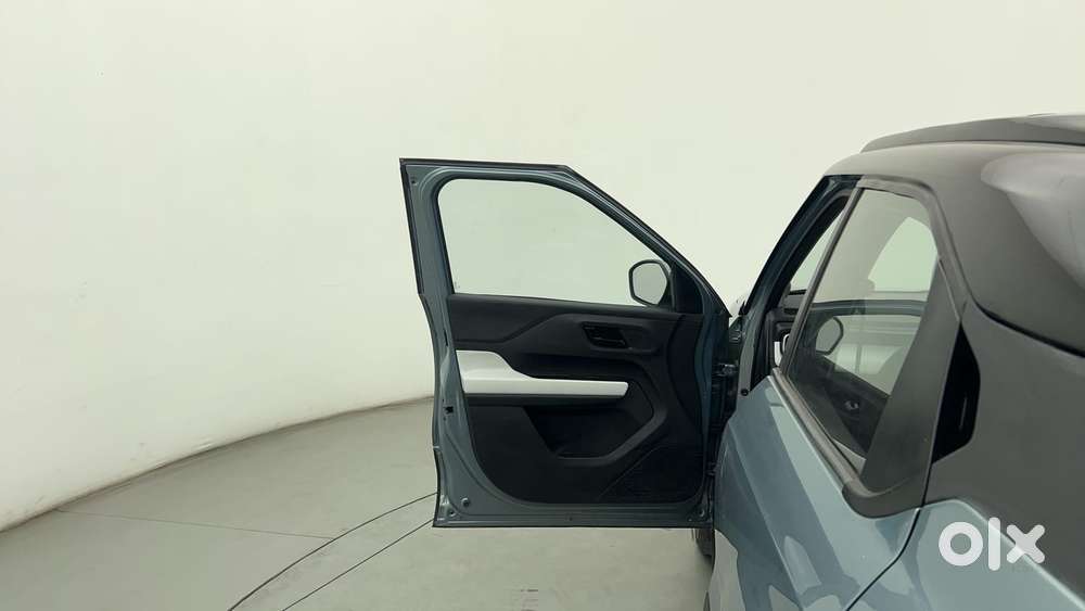 Tata Punch Accomplished Dazzle Sunroof Cng, 2023, Cng & Hybrids