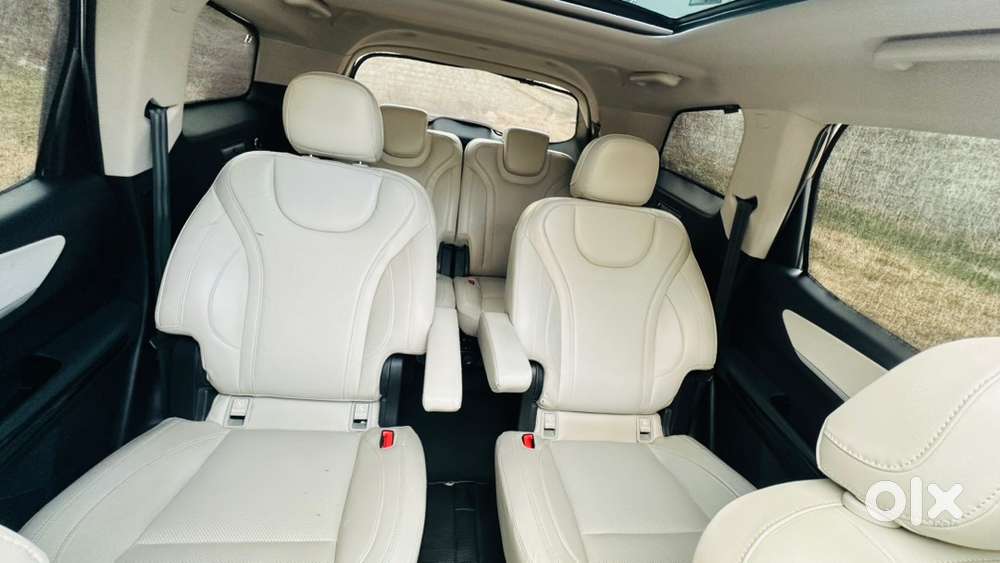 Mahindra Xuv700 Diesel Manual 6str 2024