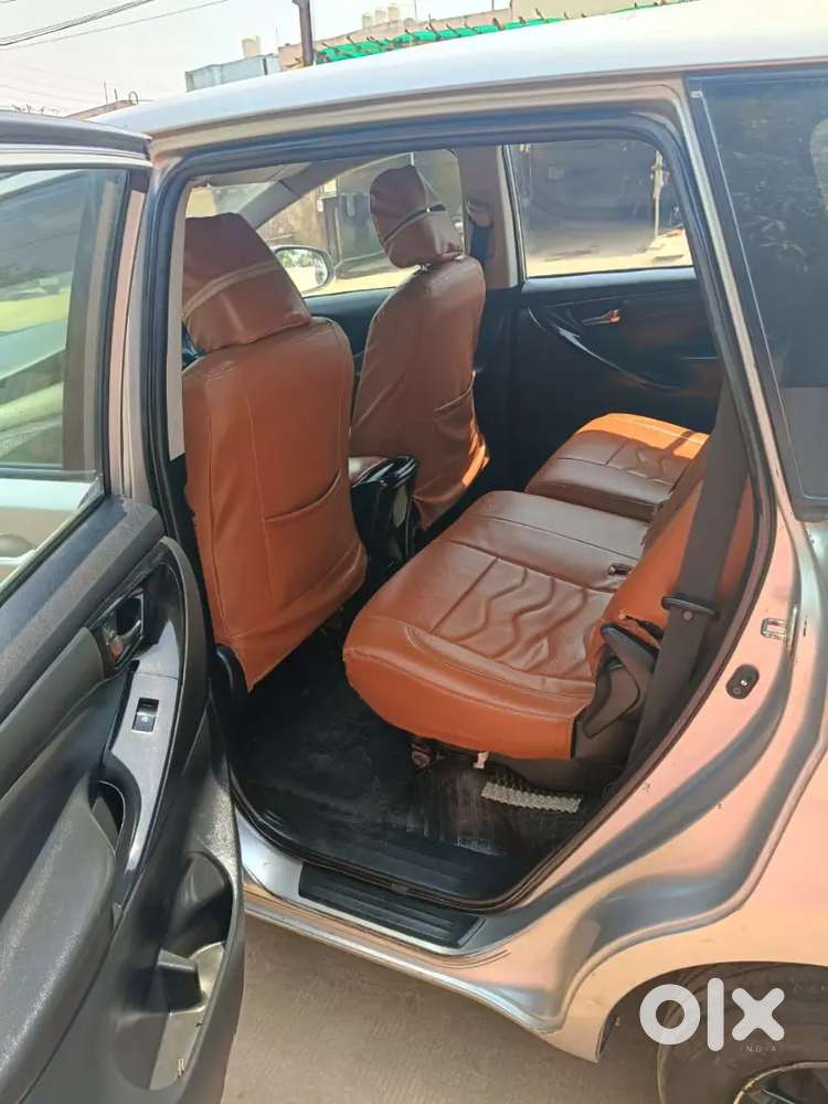 Toyota Innova Crysta 2.4 G 2 Owner Well Maintain