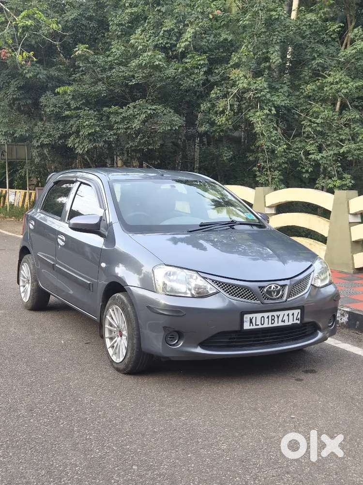 Toyota Etios Liva 2016