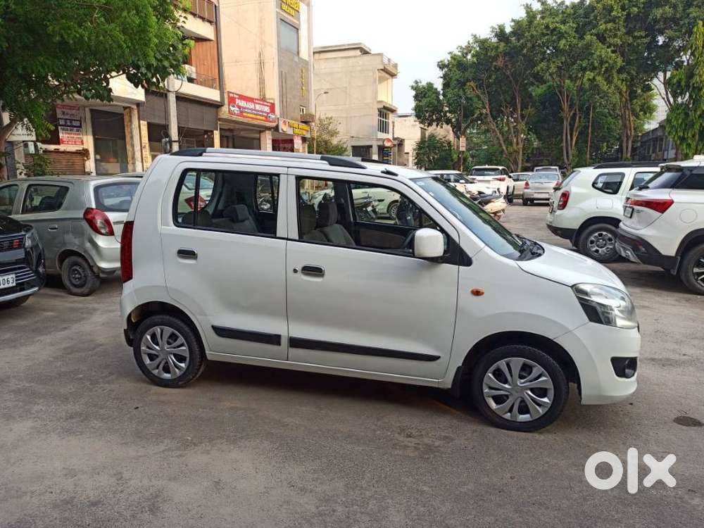 Maruti Suzuki Wagon R Vxi, 2014, Petrol