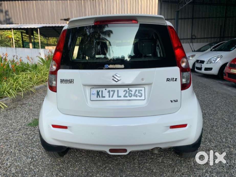 Maruti Suzuki Ritz Vxi, 2013, Petrol