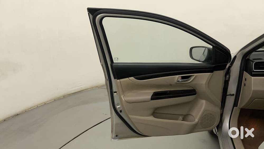 Maruti Suzuki Ciaz 2014-2017 Zxi Plus, 2014, Petrol