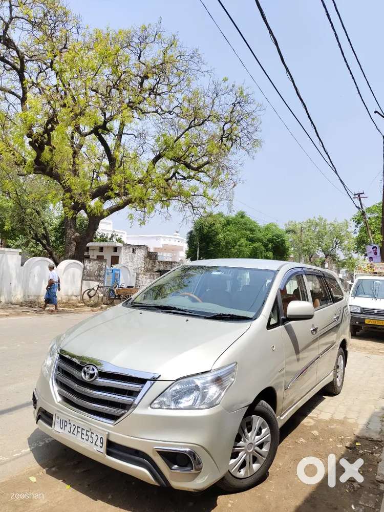 Toyota Innova 2013 December