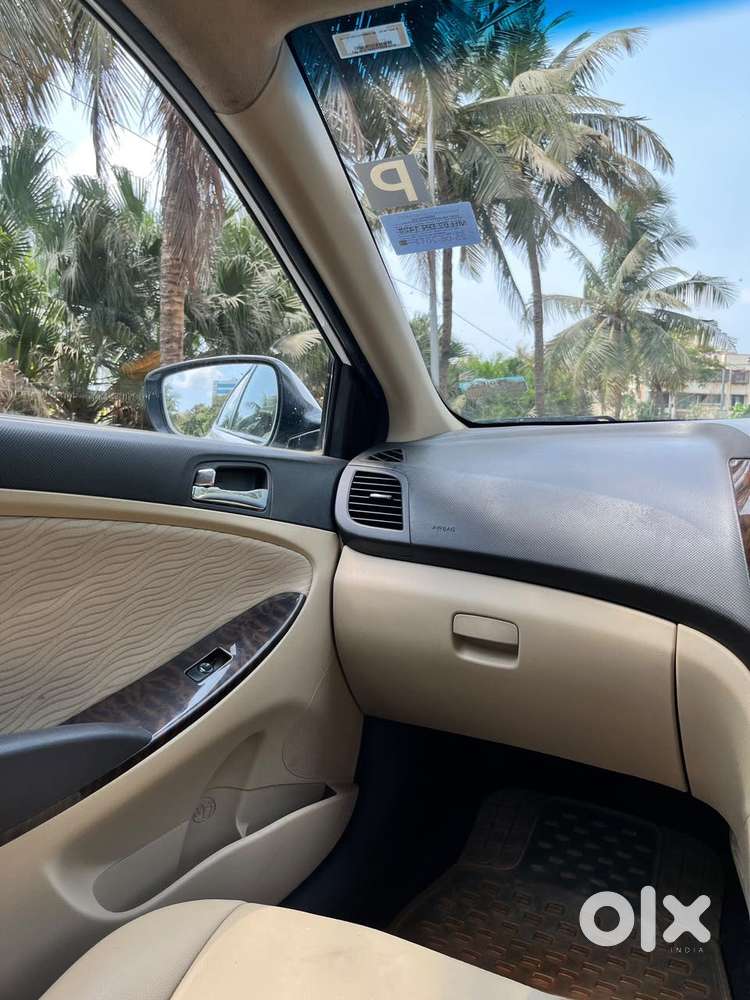 Hyundai Fluidic Verna 1.6 Vtvt Sx, 2014, Petrol