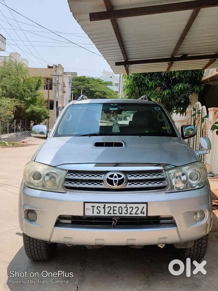 2011 Toyota Fortuner 3.0 Litre Diesel Engine With 4×4