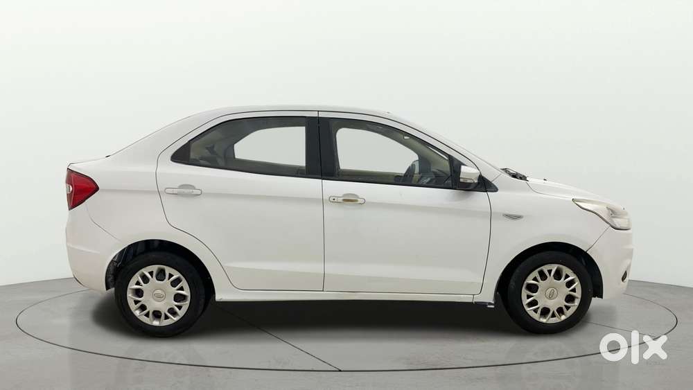 Ford Figo Aspire Trend, 2015, Petrol